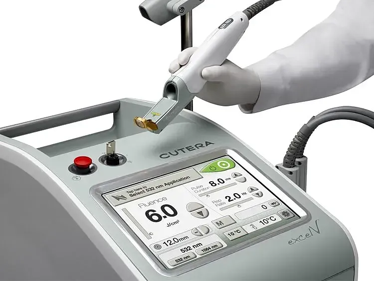 Medical laser device with touchscreen interface.